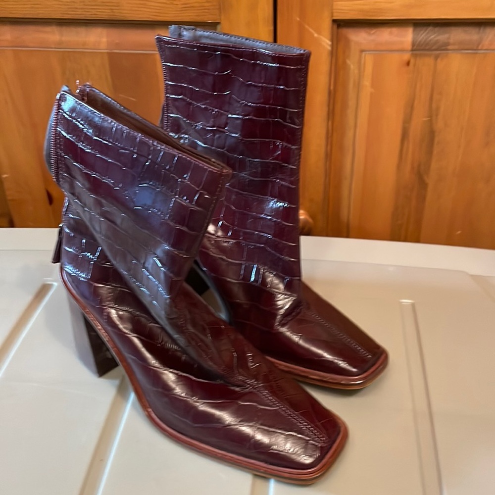 Topshop Booties - Burgundy